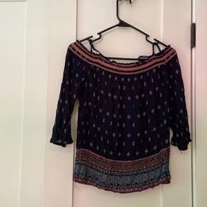 Off the shoulder long sleeve tunic